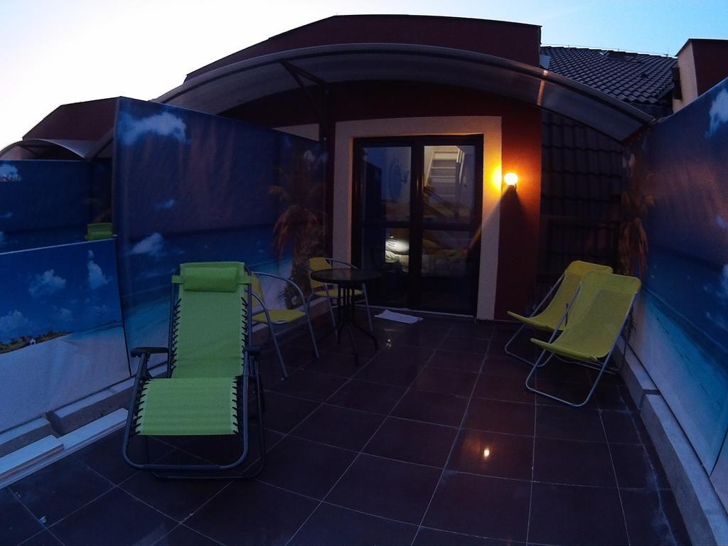 Bed and Breakfast Dolphin House Łeba Exterior foto